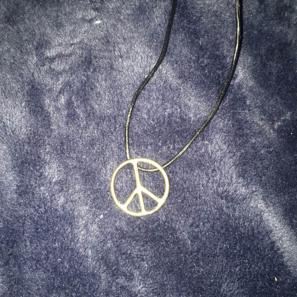 Peace sign choker necklace